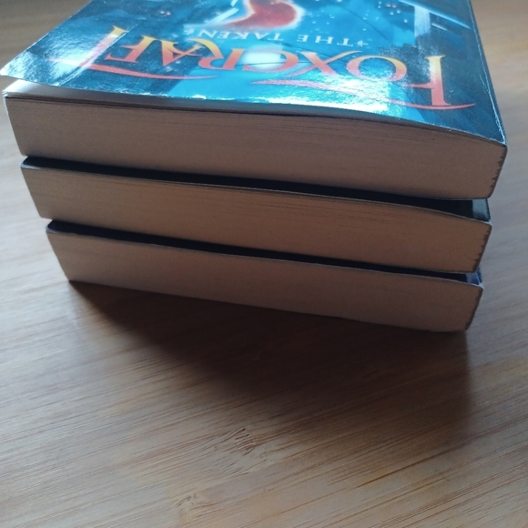 Foxcraft Complete Series Inbali Iserles Book Set 1 2 3 Lot The Taken Elders Mage - Picture 2 of 9